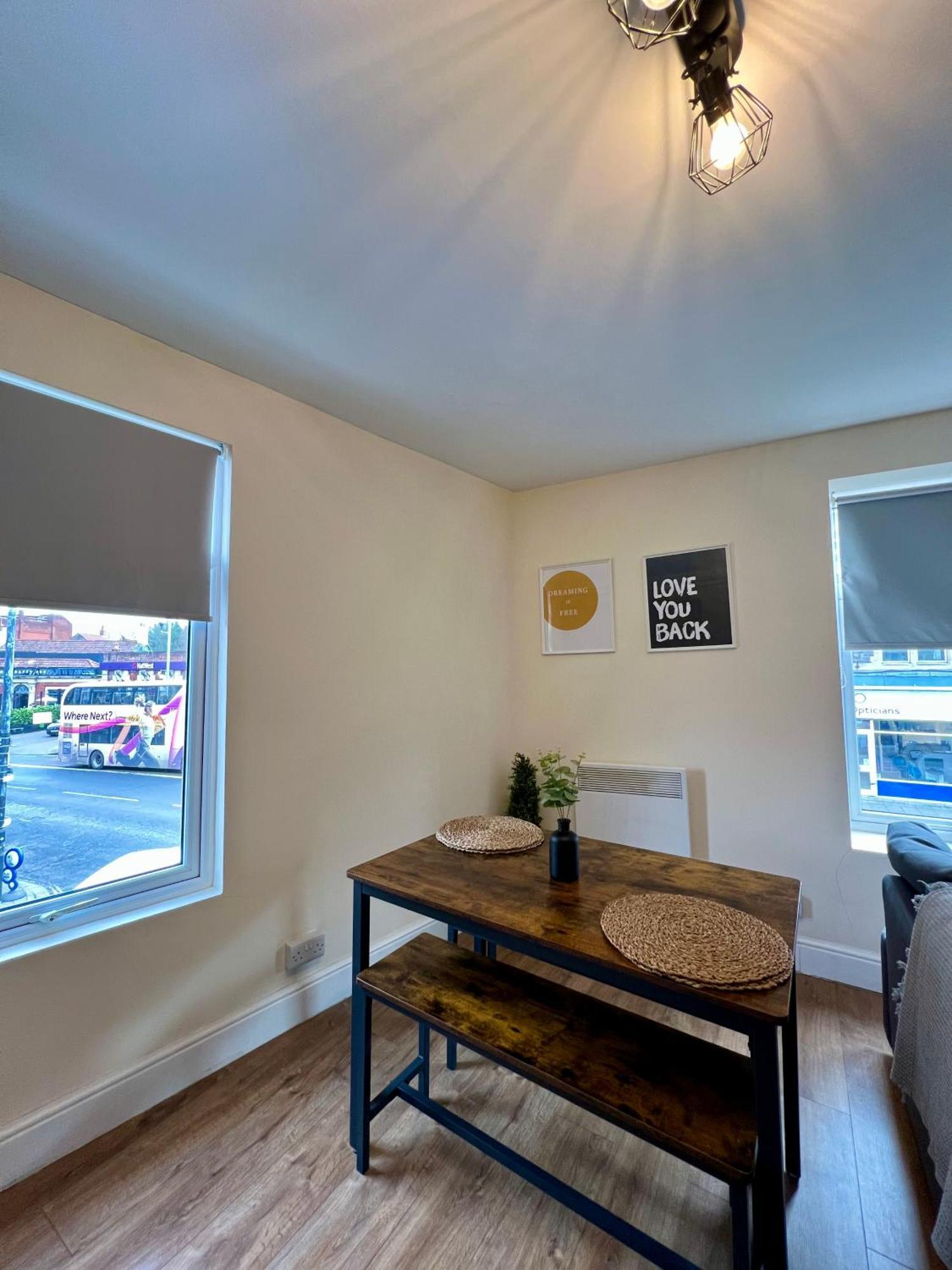 Dvmescape Flat1 Apartment Bristol Exterior photo